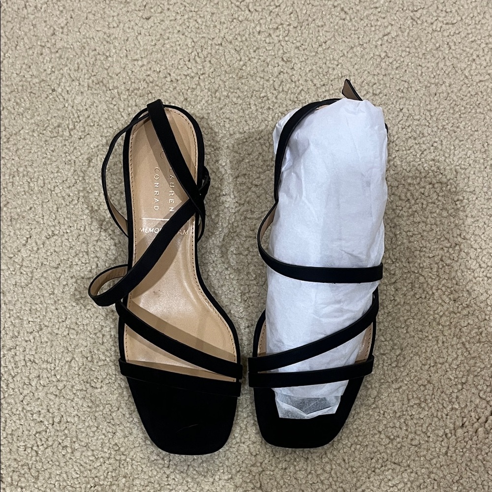 Elegant Black Strappy Sandals/Heels